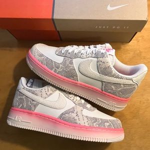 💎Air Force 1 Snakeskin💎W sz8 and sz 10.5